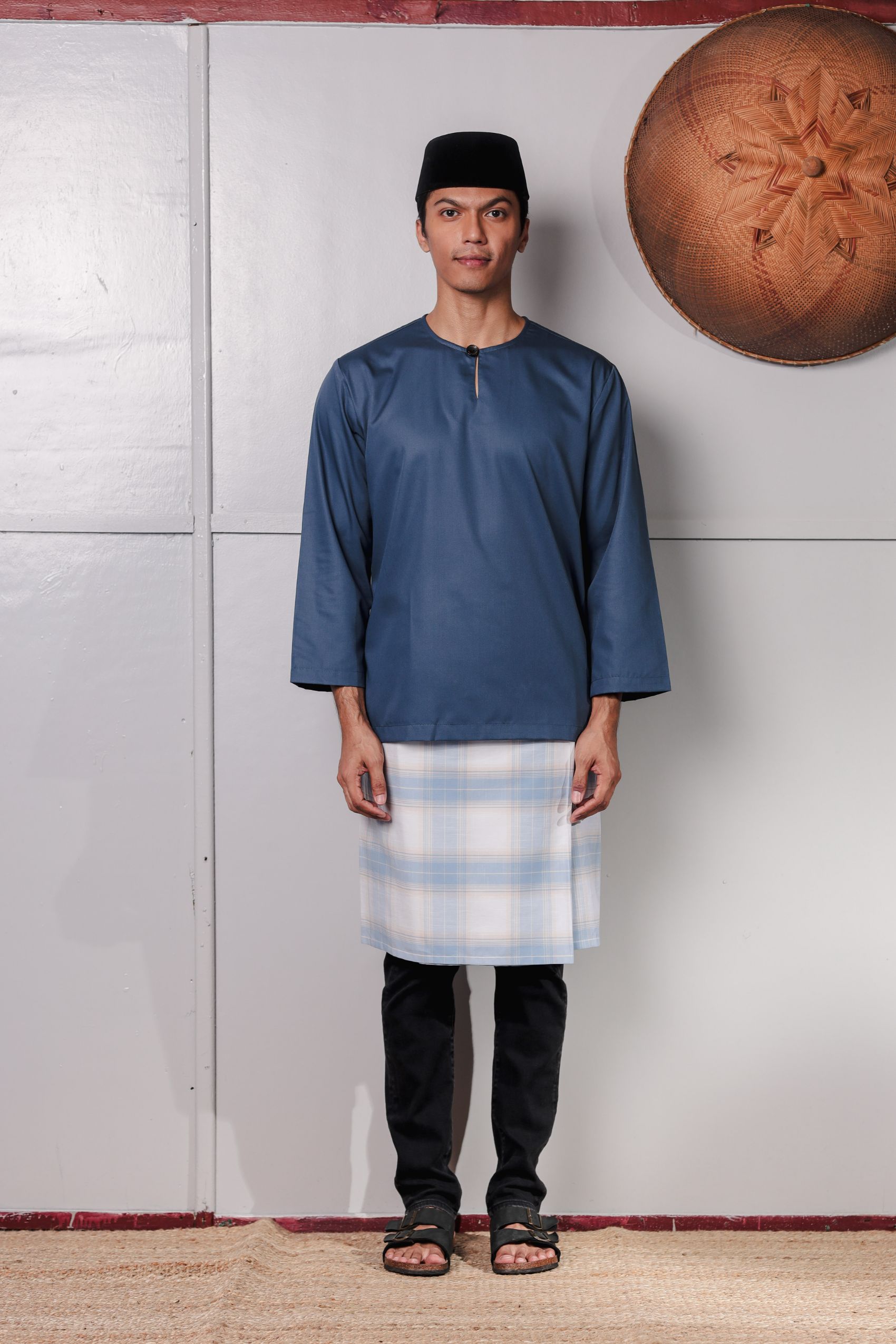 SAMPANA PLAIN - PRUSSIAN BLUE